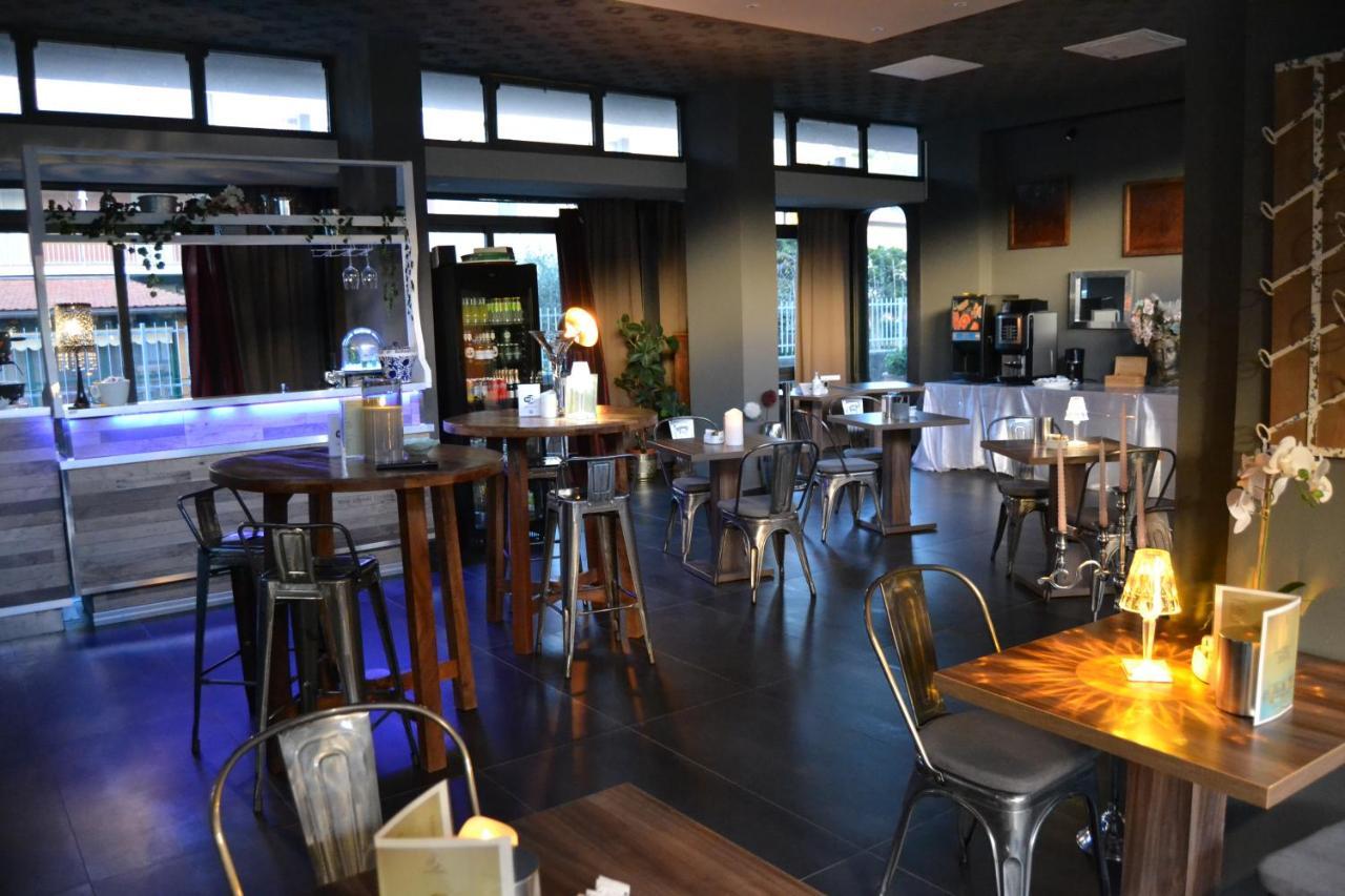 ססטרי לבאנטה Hotel Sereno מראה חיצוני תמונה